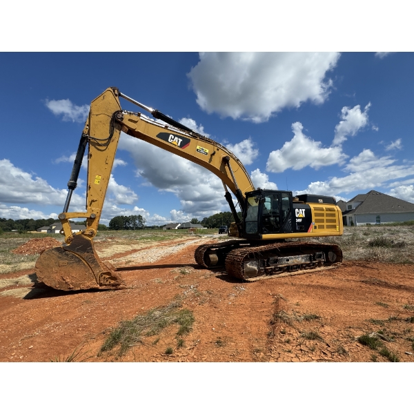 2019 CAT 349FL Excavator