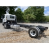 Image 2 : 2018 ISUZU FTR Cab and Chassis Truck