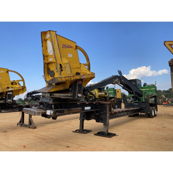 2015 JOHN DEERE 437D Log Loader