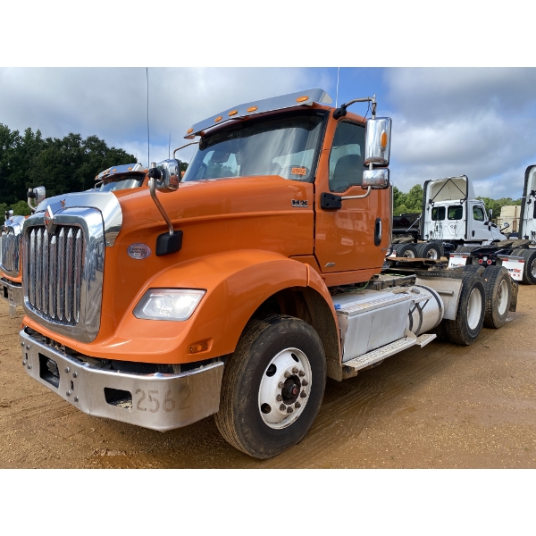 2023 INTERNATIONAL HX620 Day Cab Truck