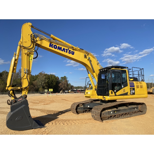 2024 KOMATSU PC210-11E0 Excavator