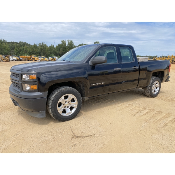 2014 CHEVROLET SILVERADO Pickup Truck