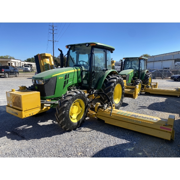 2017 JOHN DEERE 5115M FLAIL MOWER Farm Tractor