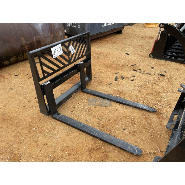 FORKLIFT FRAME ASSY, fits skid steer loader