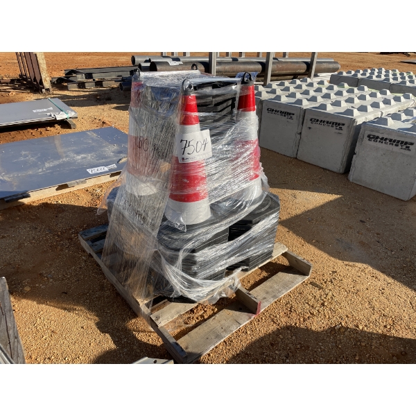 (50) SAFETY CONES