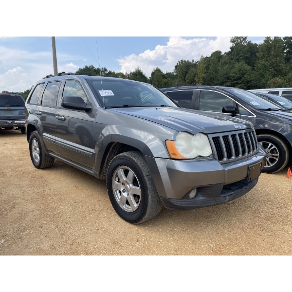 2008 JEEP GRAND CHEROKEE LARADO SUV