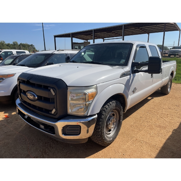 2013 FORD F250 XL Pickup Truck