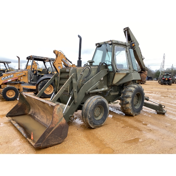 1993 CASE 680L Backhoe