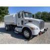 Image 4 : 2016 PETERBILT 337 Water Truck