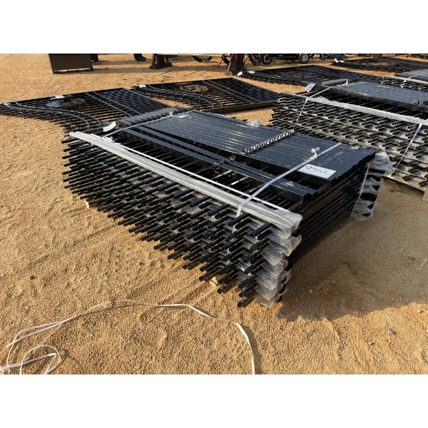 DECORATIVE FENCE, (14)7' PANELS, (14) POST