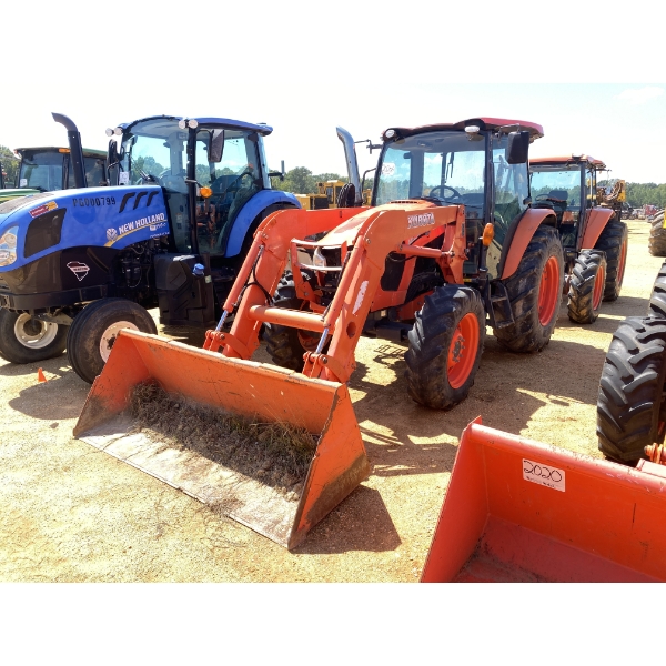 KUBOTA M5-111 Farm Tractor