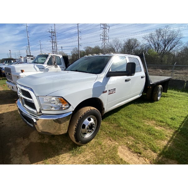 2016 RAM 3500 Flatbed Truck