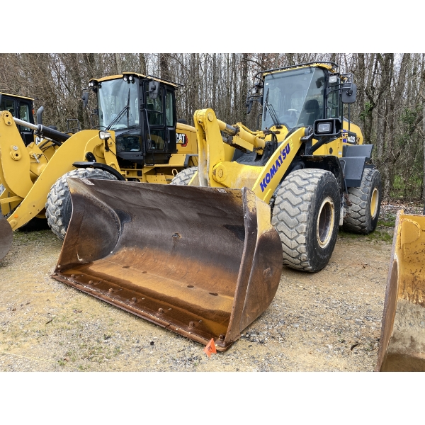 2021 KOMATSU WA320-8 Wheel Loader