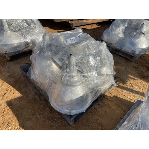 WAREHOUSE LIGHT FIXTURES