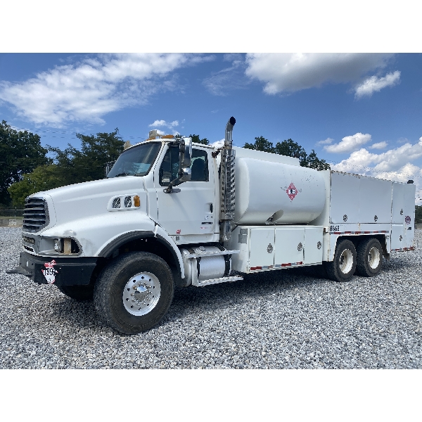 2007 STERLING L9500 Fuel / Lube Truck