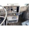 Image 19 : 1984 MACK R686ST Fuel / Lube Truck