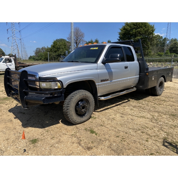 2002 DODGE RAM 3500 Flatbed Truck