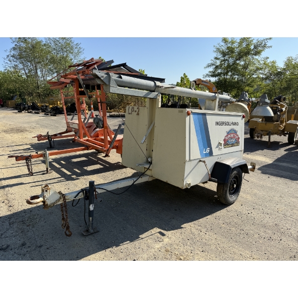 1993 INGERSOLL RAND L6 Light Tower