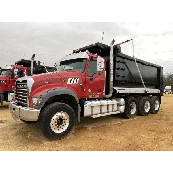 2020 MACK GR64F Dump Truck