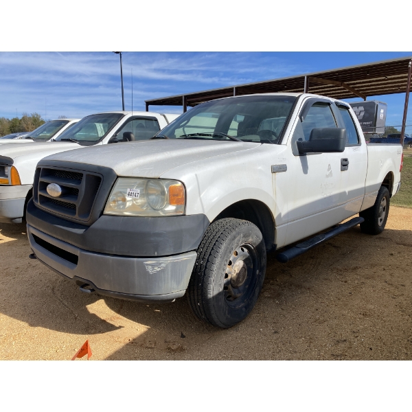 2007 FORD F150 XL Pickup Truck