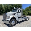 Image 1 : 2025 PETERBILT 567 Day Cab Truck