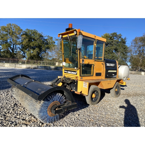 2018 ROSCO CHA17 CHALLENGER 7 Broom