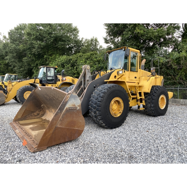 2003 VOLVO L220E Wheel Loader