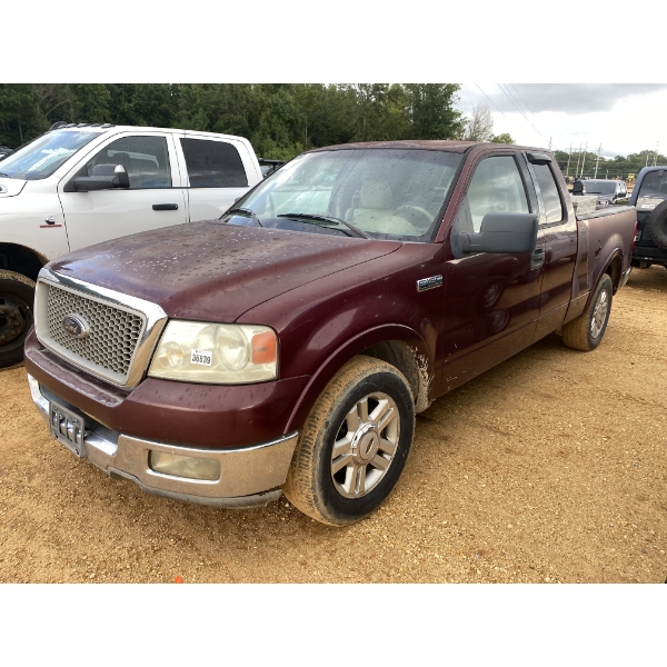 2004 FORD F150 LARIAT Pickup Truck