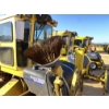 Image 6 : 2012 SUPERIOR DT80J Broom