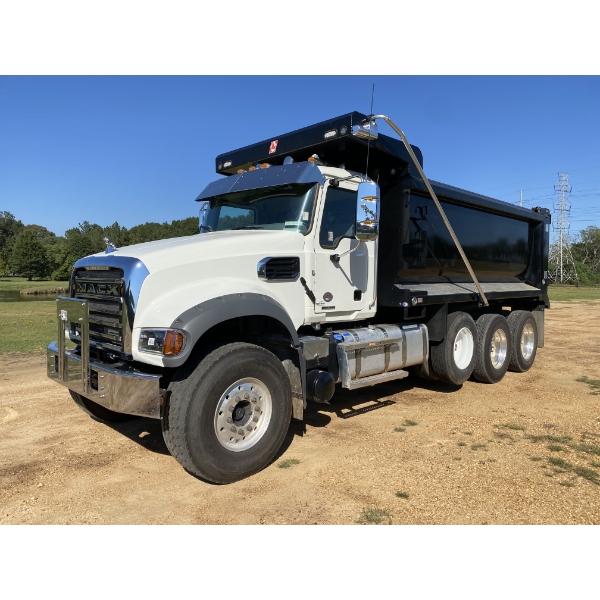 2026 MACK GR64F Dump Truck