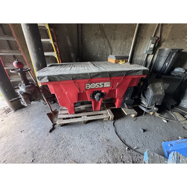 BOSS VBX 6500 SALT SPREADER