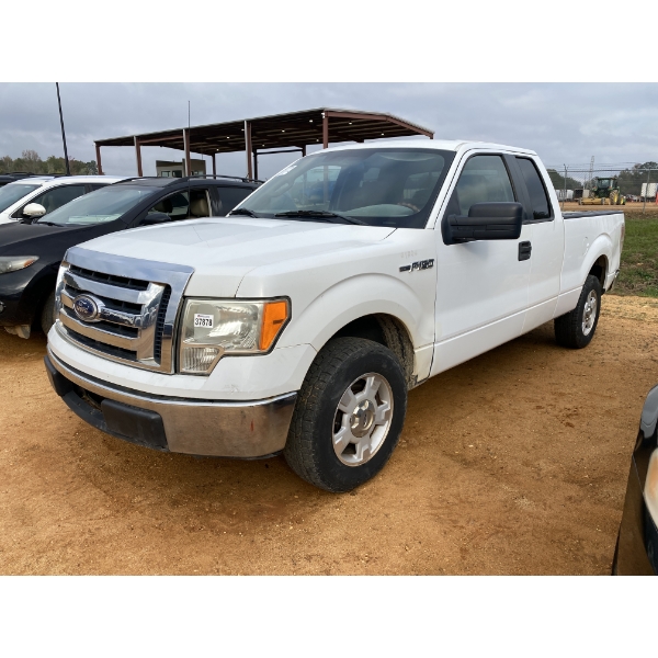 2010 FORD F150 XLT Pickup Truck
