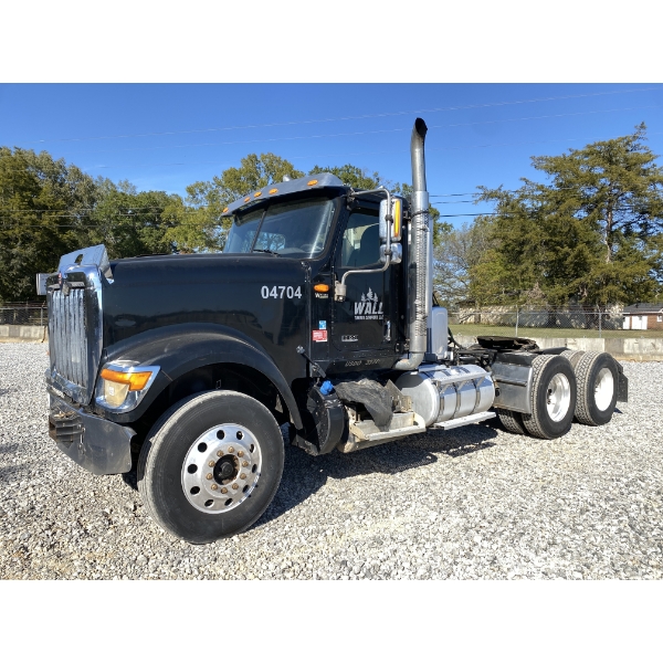 2018 INTERNATIONAL HX520 Day Cab Truck