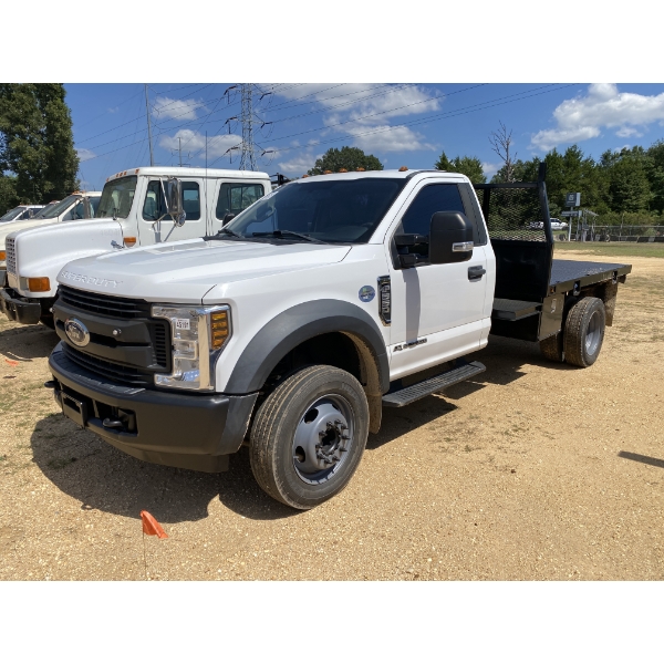 2018 FORD F550 XL Flatbed Truck