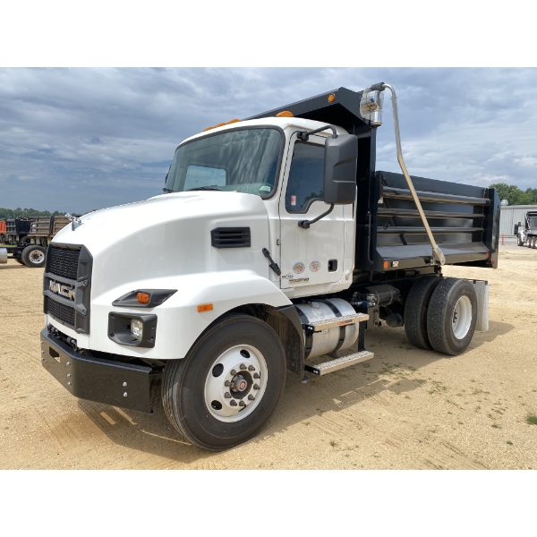 2025 MACK MD Dump Truck