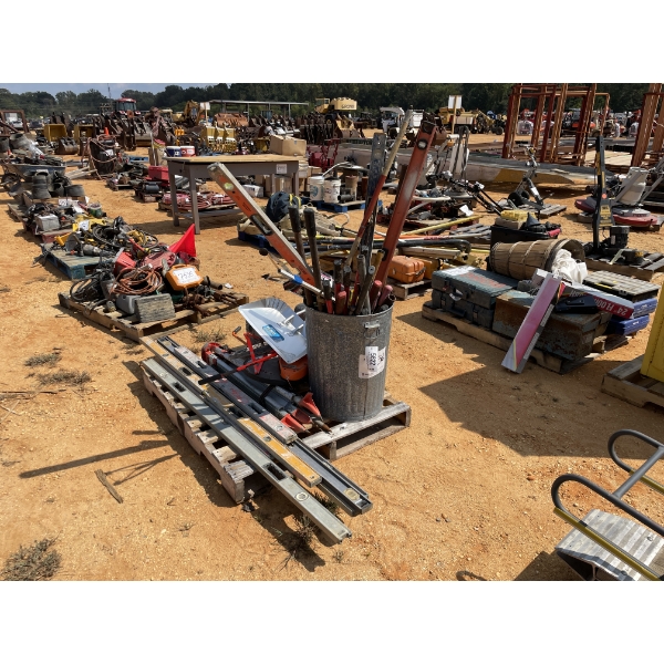 ALUM LEVEL, MEASURING WHEEL, TRASH CAN & MISC ITEMS