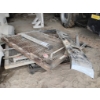 Image 1 : TRUCK BUMPER & HEADACHE RACKS