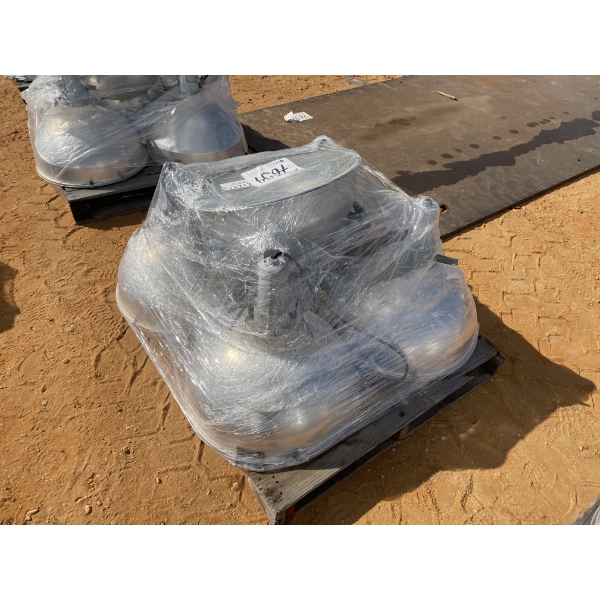 WAREHOUSE LIGHT FIXTURE