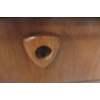 Image 5 : Mid Century Modern 4 Drawer Dresser 43" x 34" x 18"