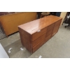 Image 4 : Nine-Drawer Dresser, 30" x 58" x 18"
