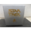 Image 10 : Classic Collection Star Trek Six-Volume VHS Set Collector Box And Factory-Sealed Pin