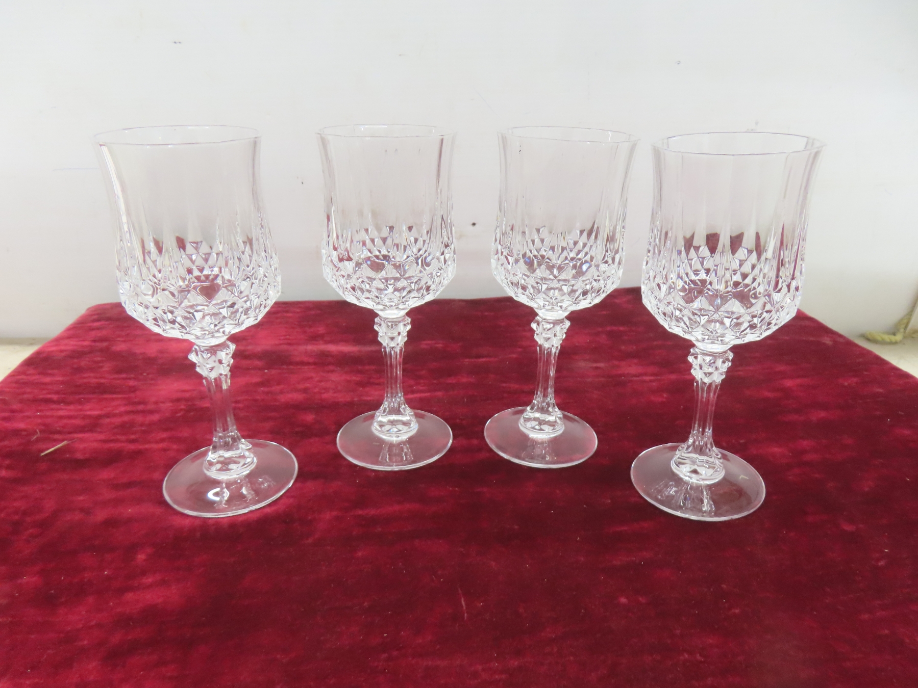 Mgoblets Set of 12 New Crystal Goblets