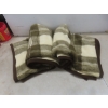Image 5 : 2 Eatons Danube Blankets, 1 Factory Sealed