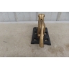 Image 3 : Dog Cast Nutcracker, 10" Long
