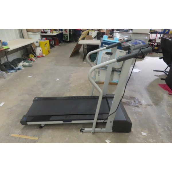 Weslo Cadence 400 CS Space-Saver Treadmill