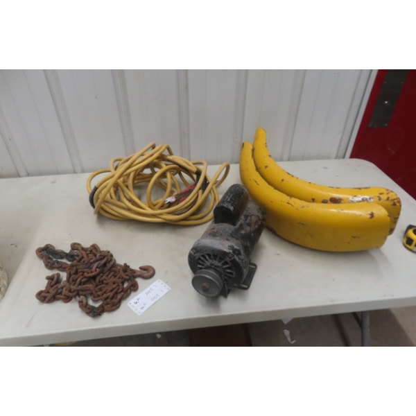 Metal Trailer Fender / Extension Cord / Electric Motor / Chain