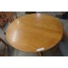 Image 3 : Oak Pedestal Dining Table Plus Four Chairs