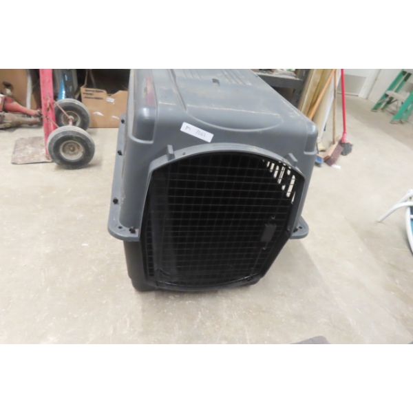 Petmate Dog Kennel, 36" x 30" x 22"
