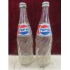 Image 5 : Six 26 Fluid Ounce Soda Bottles (Pepsi and 7 Up)
