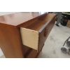 Image 6 : Mid Century Modern 4 Drawer Dresser 43" x 34" x 18"